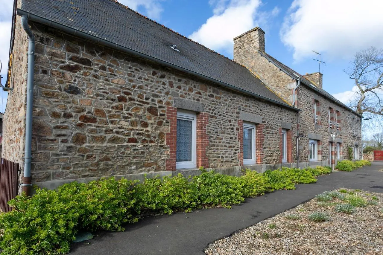 Couette-café Les Agapanthes - Les chambres de Kergrist Le Faouet  France